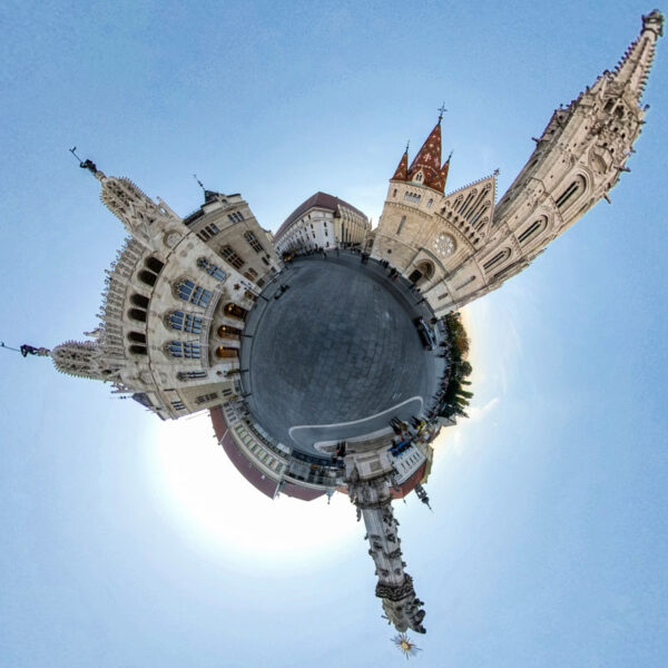 Holy Trinity Square - Budapest